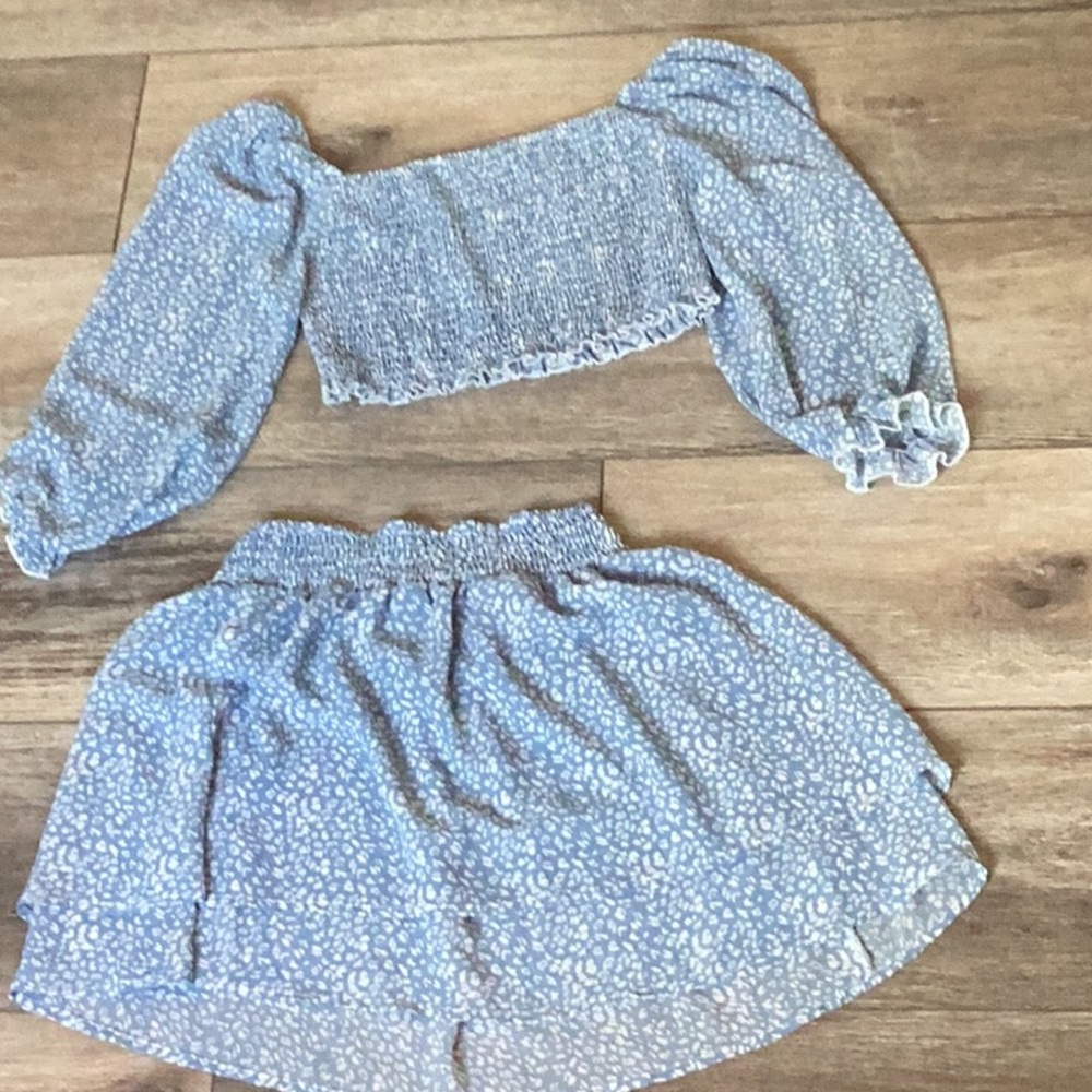 Blue cheat print skirt set
